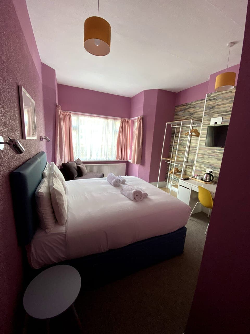 Triple Room | Iron/ironing board, free WiFi