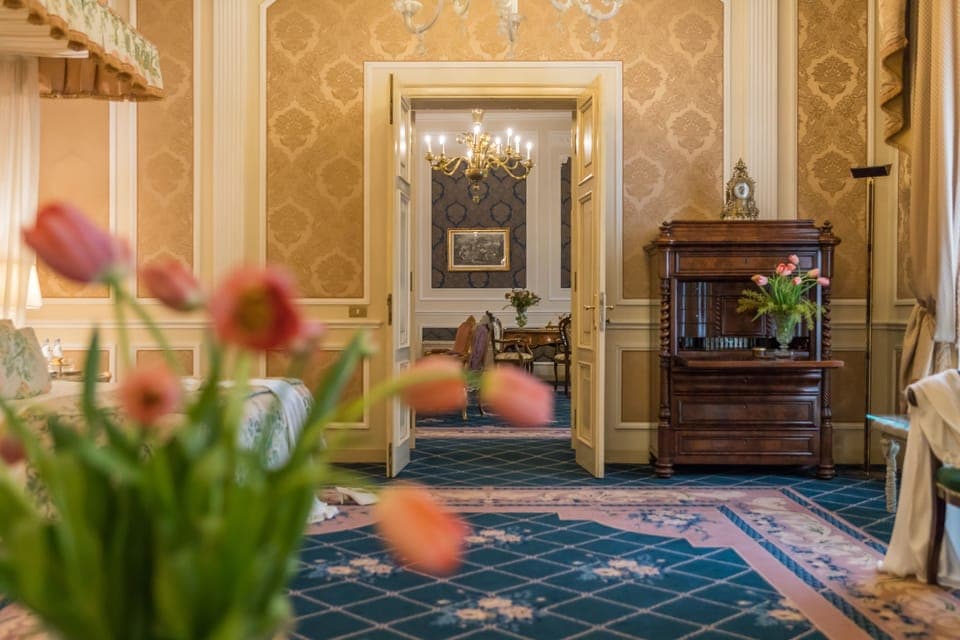 Premium bedding, minibar, in-room safe, individually furnished