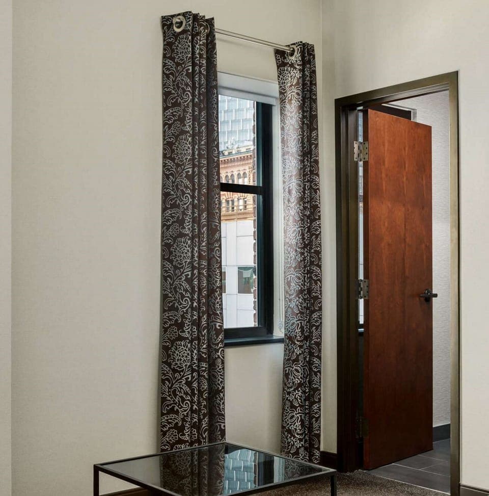 Premium bedding, pillowtop beds, in-room safe, individually decorated