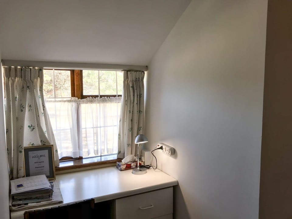 Comfort Twin Room | Egyptian cotton sheets, down comforters, in-room safe