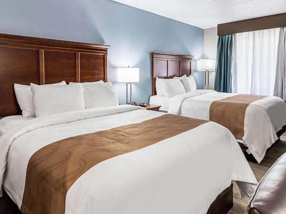 Premium bedding, Select Comfort beds, in-room safe, desk