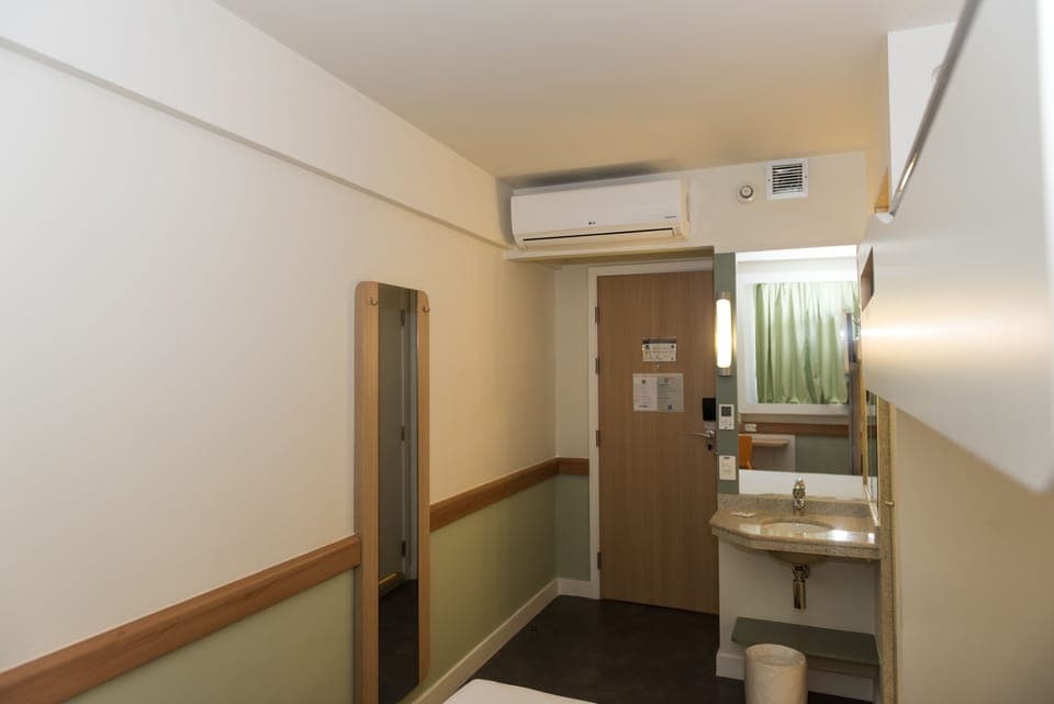Superior Apartment, 1 double bed | Desk, free WiFi, bed sheets