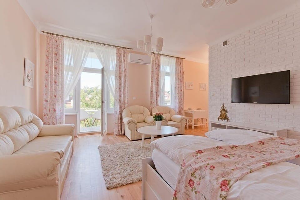 Apartment (Classic II) | 1 bedroom, iron/ironing board, free WiFi, bed sheets