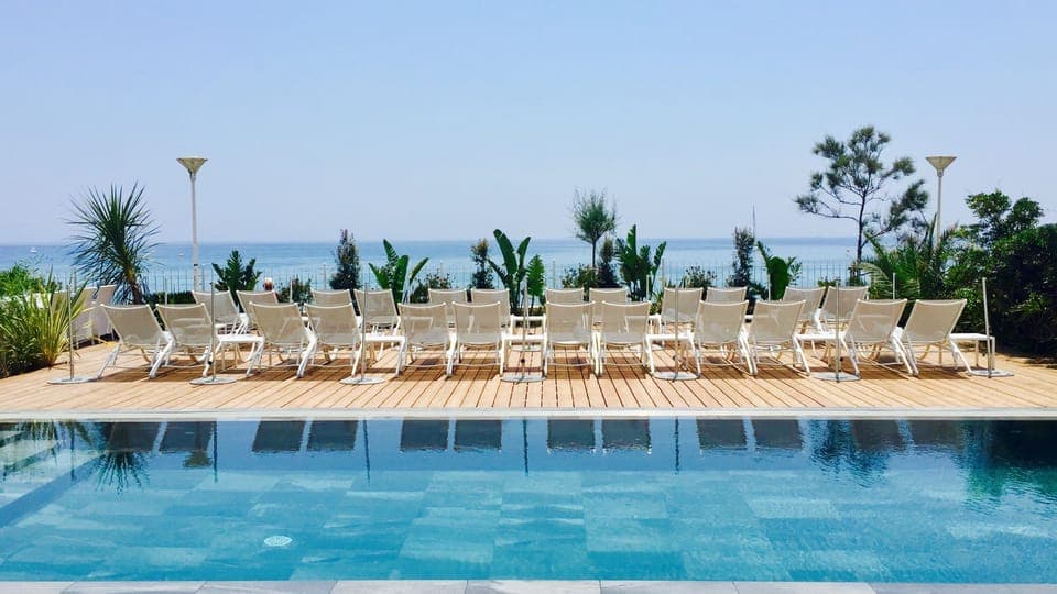 Seasonal outdoor pool