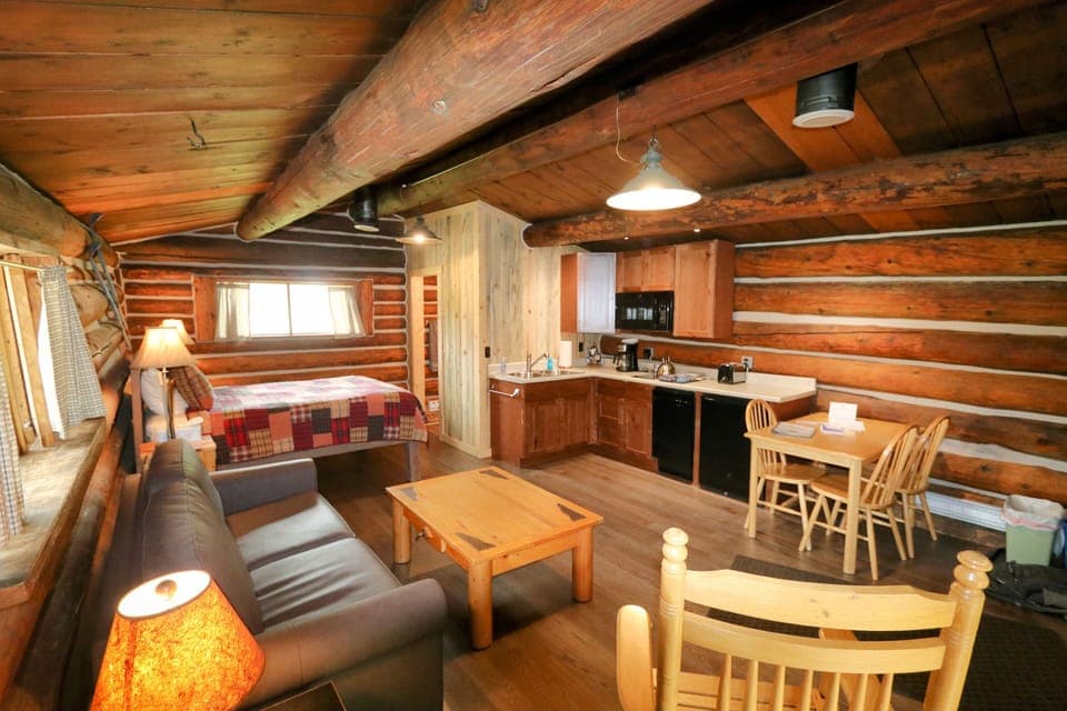 Skier's Cabin | Individually decorated, individually furnished, bed sheets