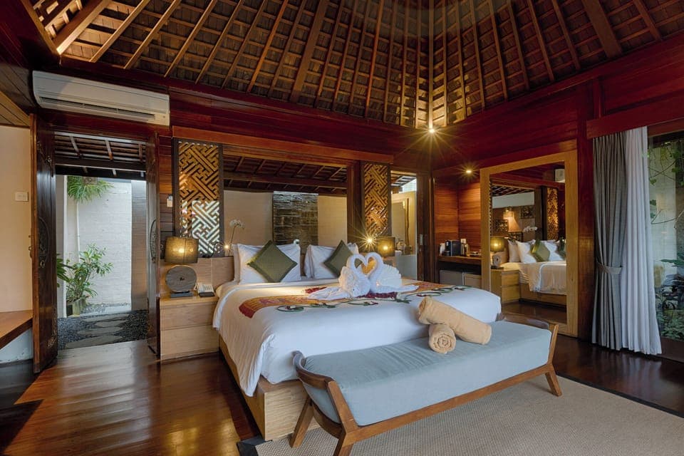 Deluxe Villa, Private Pool, Valley View | Premium bedding, minibar, in-room safe, desk