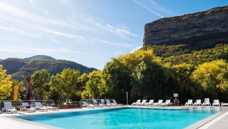 Outdoor pool, sun loungers