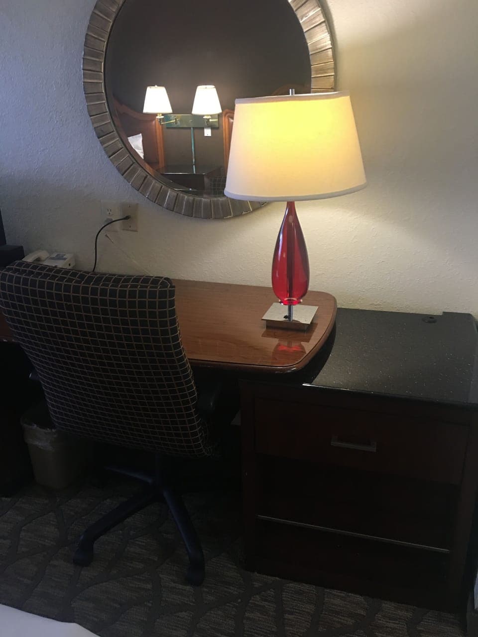 Deluxe Room, 1 King Bed | Desk, laptop workspace, blackout drapes, iron/ironing board