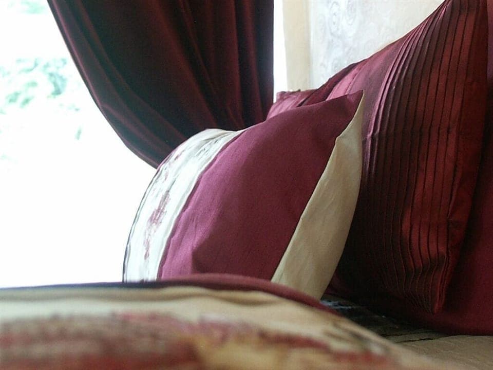 Premium Double Room (Four Poster) | Miscellaneous