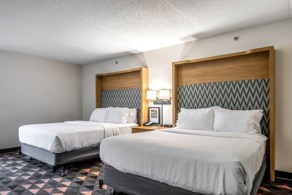 Desk, blackout drapes, iron/ironing board, free WiFi