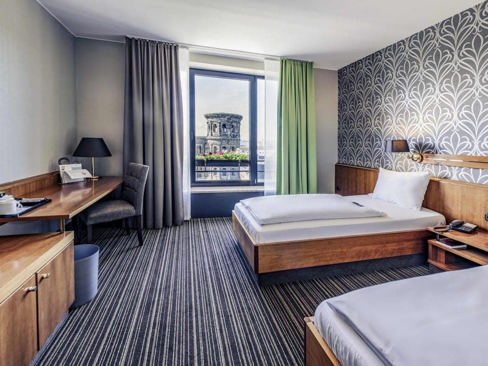 Superior Room, 2 Twin Beds | Hypo-allergenic bedding, in-room safe, desk, blackout drapes