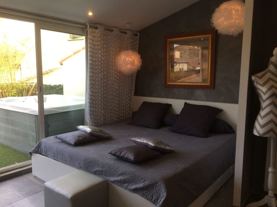 Family Room, Terrace | In-room safe, desk, free WiFi