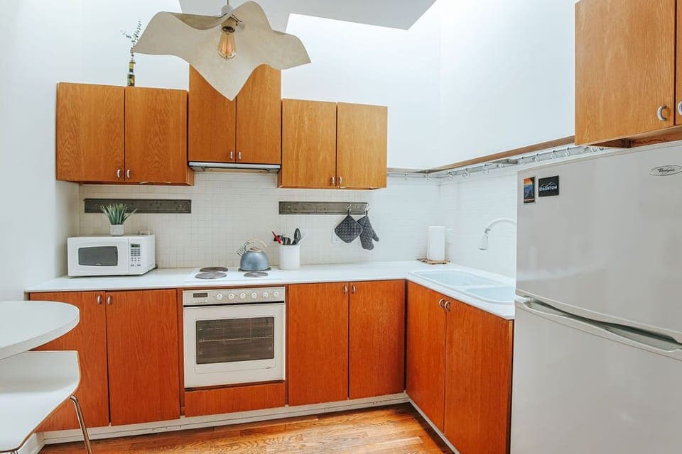 Luxury Room, Ensuite (The Storefront) | Shared kitchen