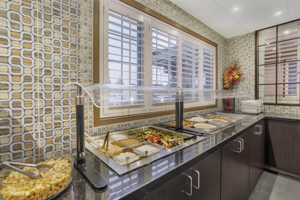Free daily buffet breakfast