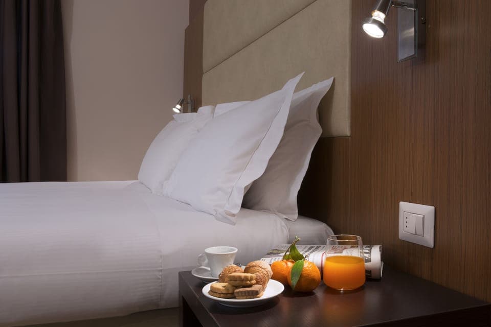 Classic Double Room | Minibar, in-room safe, desk, soundproofing