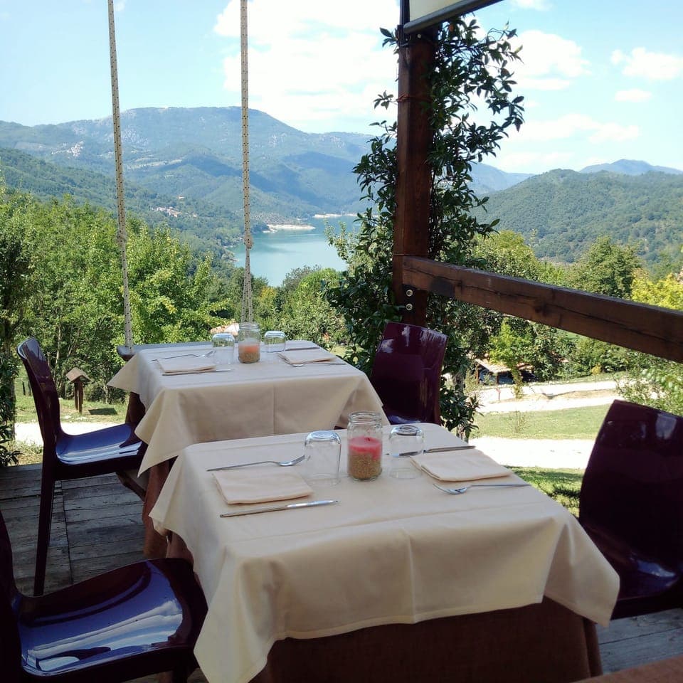 Lunch and dinner served, local cuisine