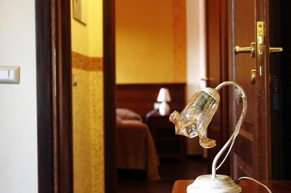 Comfort Apartment, 2 Bedrooms, Refrigerator, Garden Area | Premium bedding, desk, soundproofing, cribs/infant beds