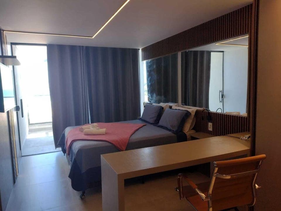 Deluxe Room | Desk, laptop workspace, blackout drapes