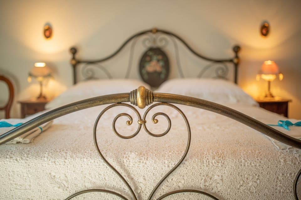 Deluxe Room | Premium bedding, minibar, desk, soundproofing