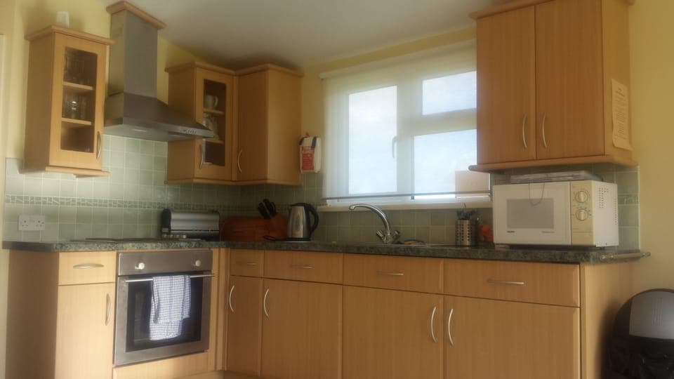 Fridge, microwave, toaster