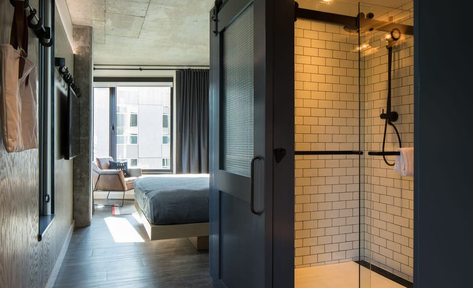 Desk, blackout drapes, iron/ironing board, free cribs/infant beds