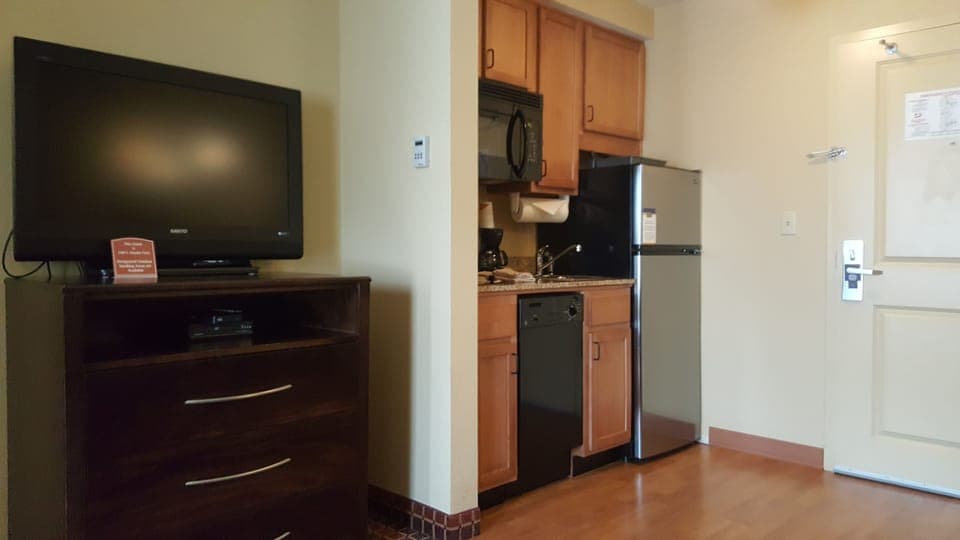 Desk, laptop workspace, blackout drapes, soundproofing