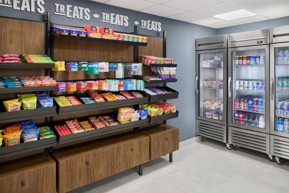 Snack bar