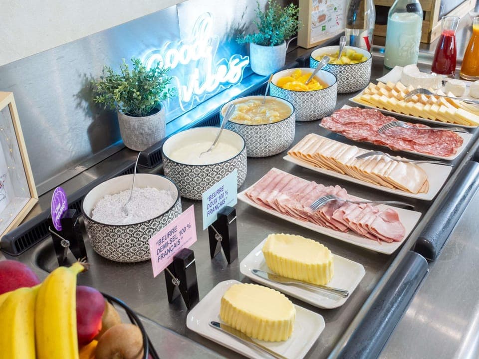 Daily buffet breakfast (EUR 12 per person)