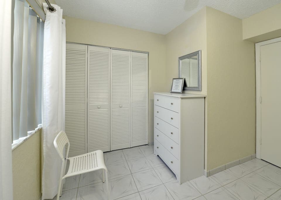 Suite, 1 Bedroom (Paris) | Room amenity