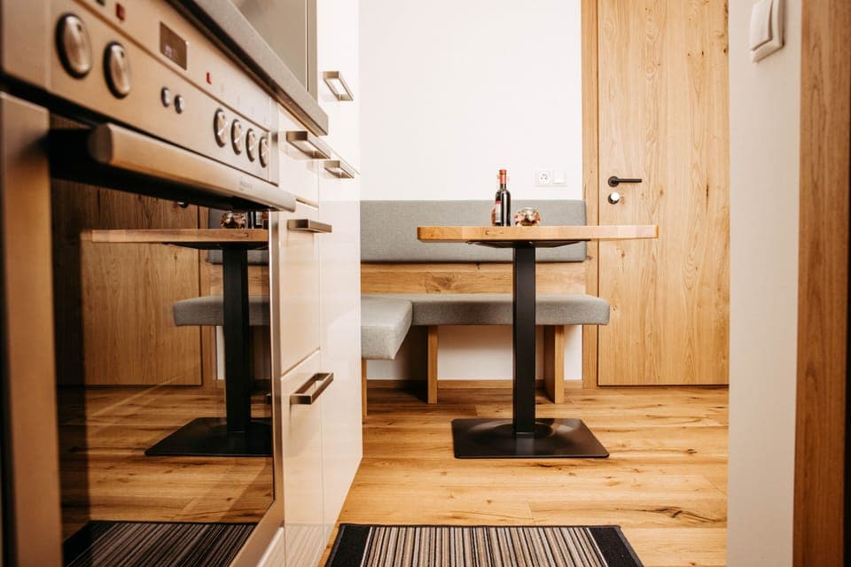 Deluxe Apartment, 1 Bedroom | Living area | Flat-screen TV