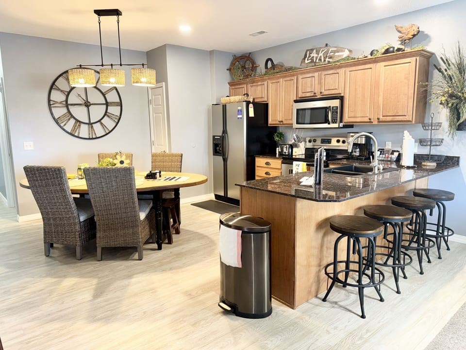 Condo, 3 Bedrooms | Private kitchen | Fridge, coffee/tea maker, toaster