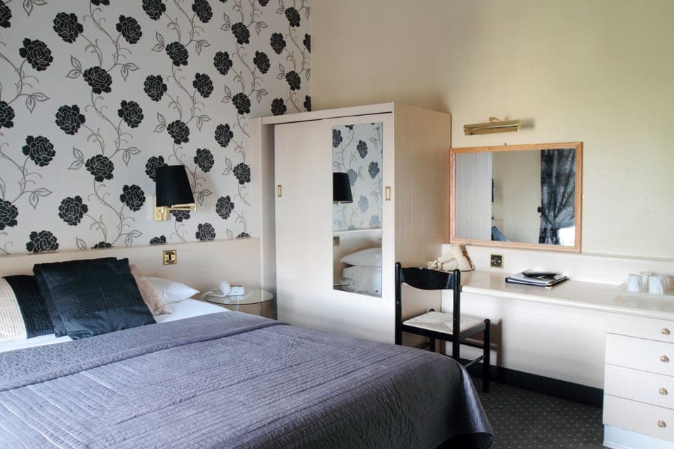 Double Room | Premium bedding, in-room safe, individually decorated, desk