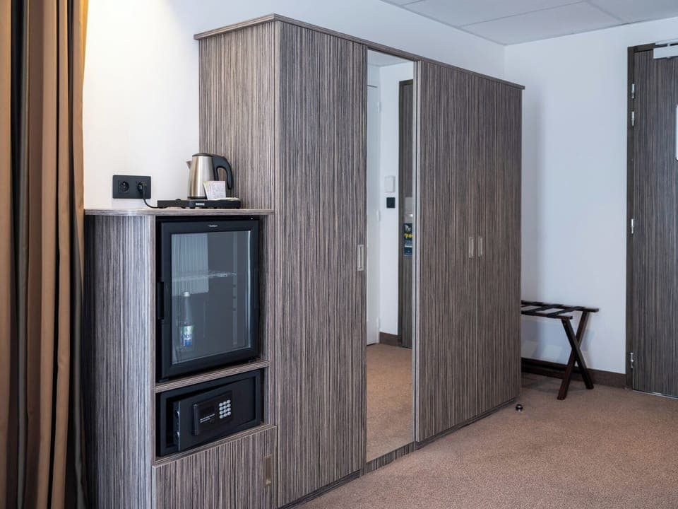 Superior Room | 1 bedroom, premium bedding, in-room safe, desk