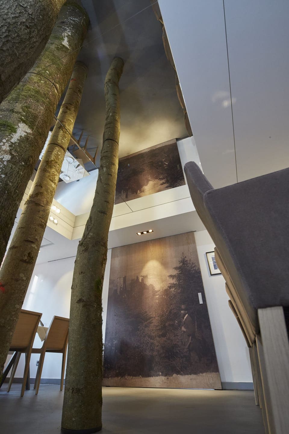 Lunch and dinner served