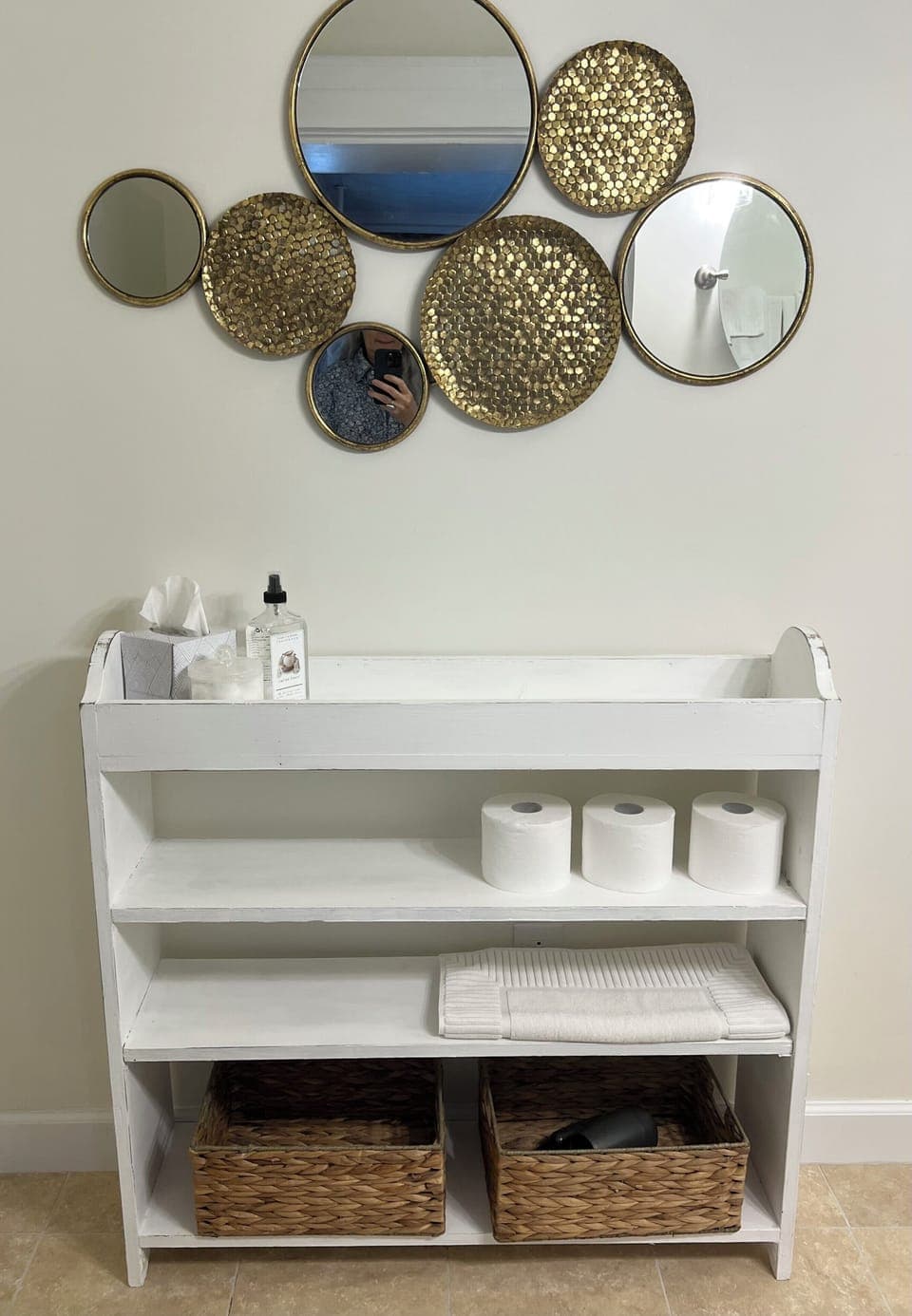 Room 3 | Bathroom | Designer toiletries, hair dryer, towels, soap