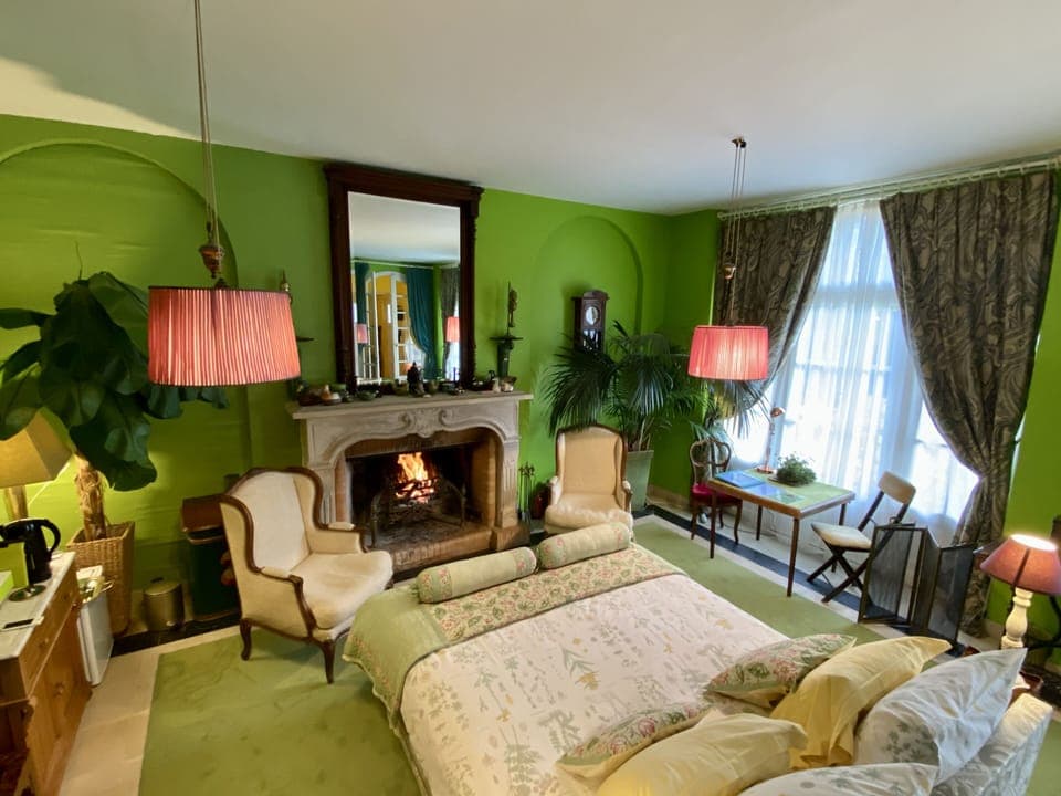 Romantic Suite, 1 Bedroom, Fireplace, Courtyard View - Ground Floor | Individually decorated, individually furnished, desk, free WiFi