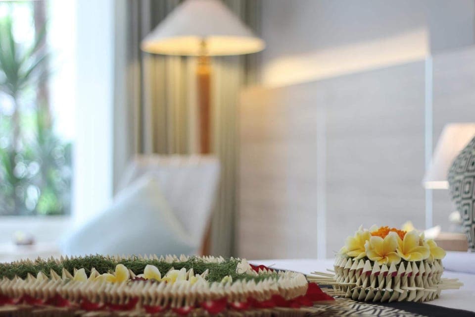 Minibar, in-room safe, desk, soundproofing