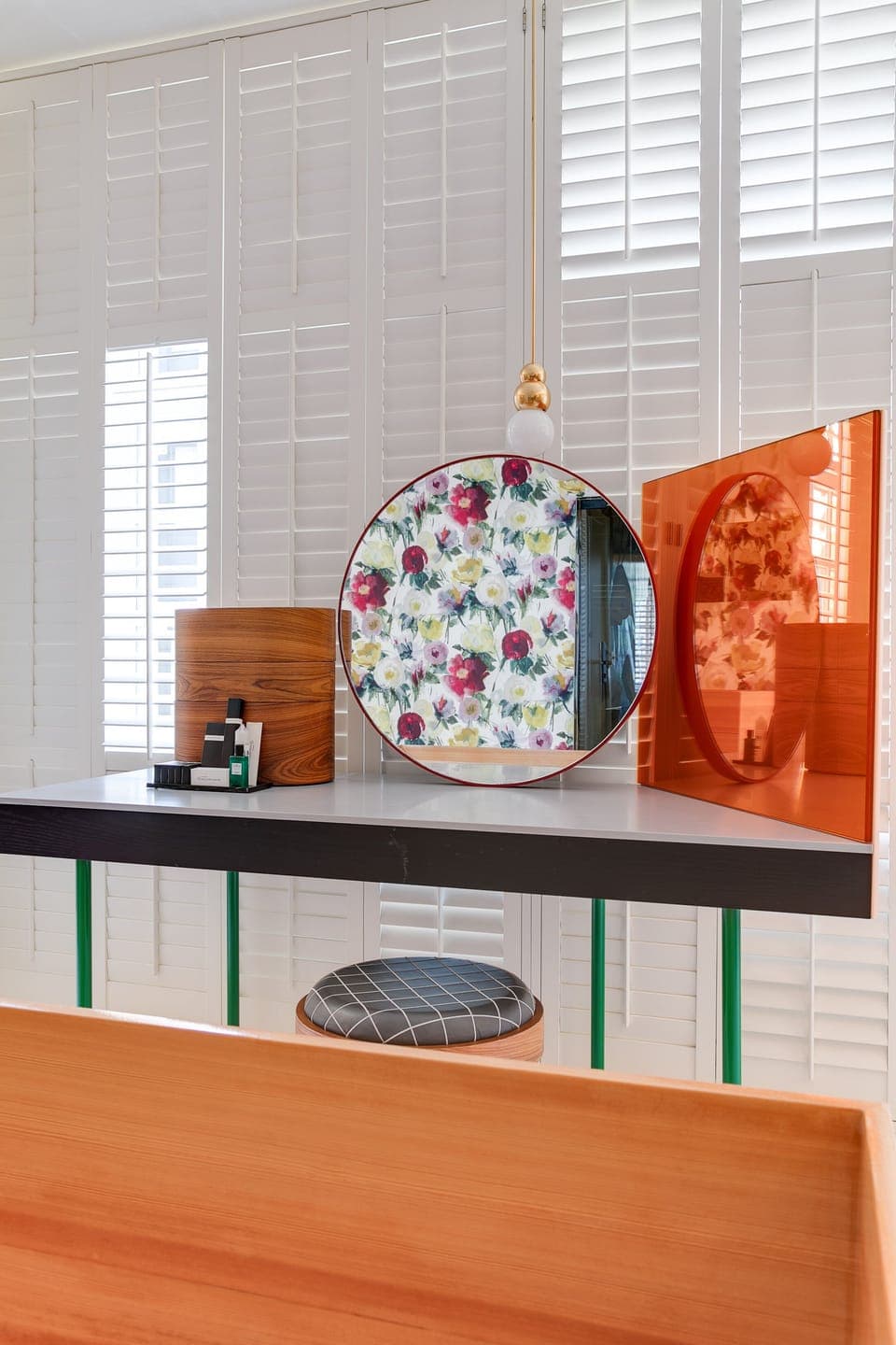 Luxury Suite | Bathroom | Combined shower/tub, designer toiletries, hair dryer, bathrobes