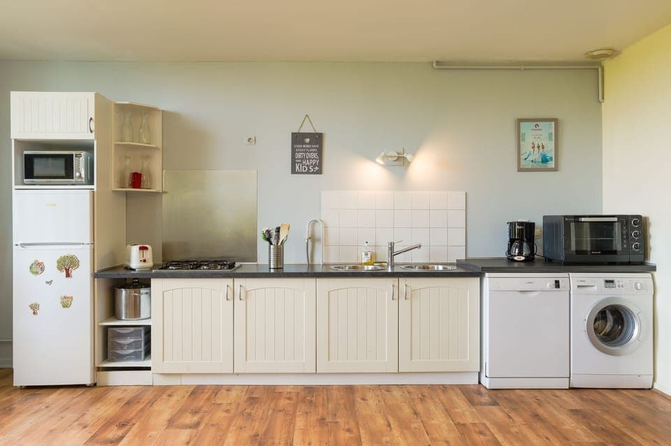 Superior Apartment, Ensuite (Sancho Turgot) | Shared kitchen | Highchair