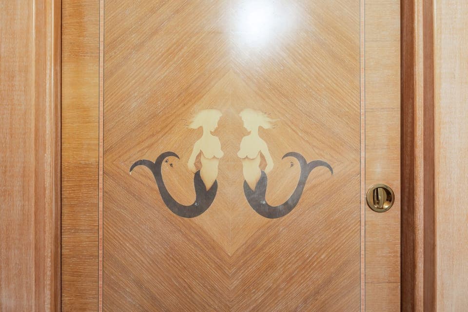 Superior Triple Room, Multiple Beds, Private Bathroom, Sea View | Bathroom | Shower, free toiletries, hair dryer, bidet