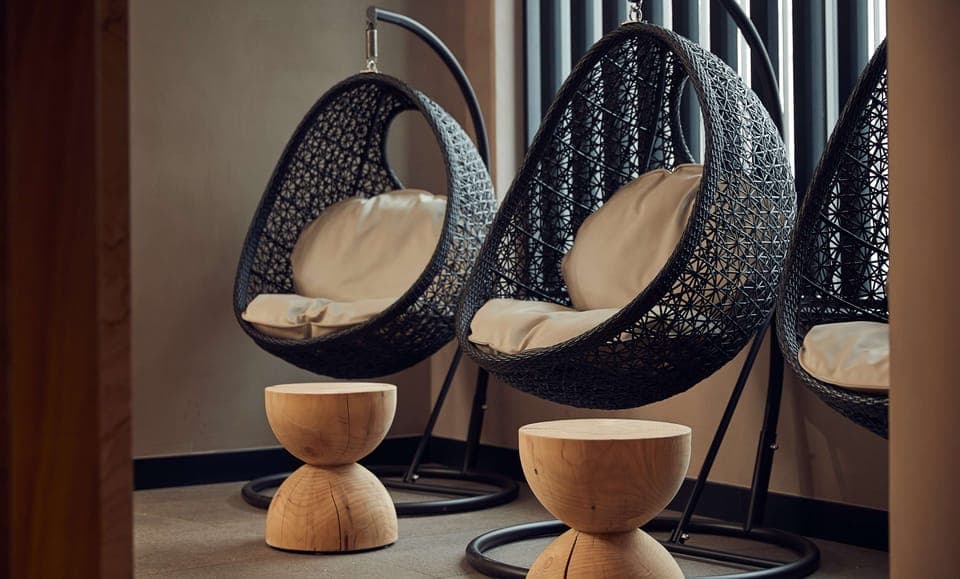 Sauna, hot tub, steam room, Turkish bath, body treatments