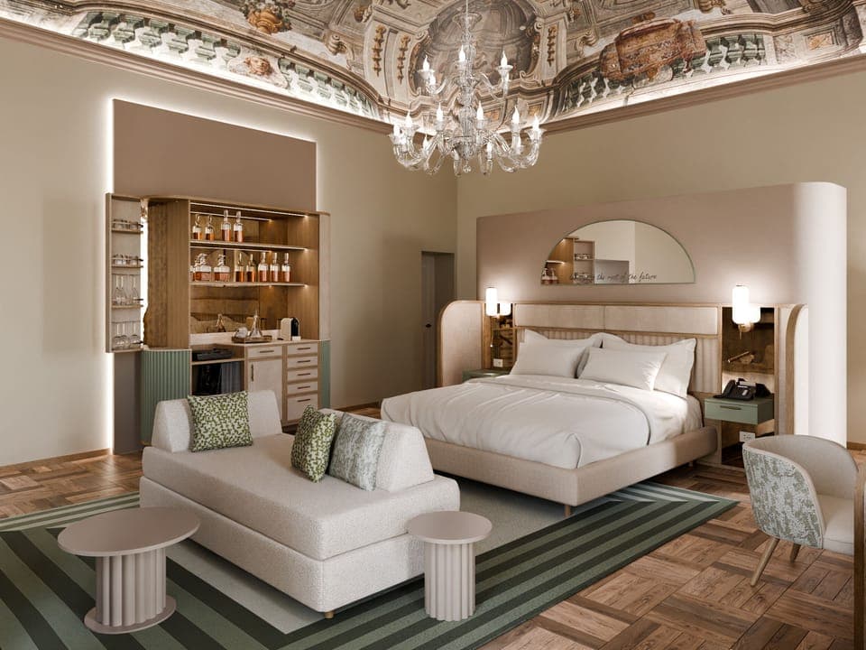 Hypo-allergenic bedding, minibar, in-room safe, desk