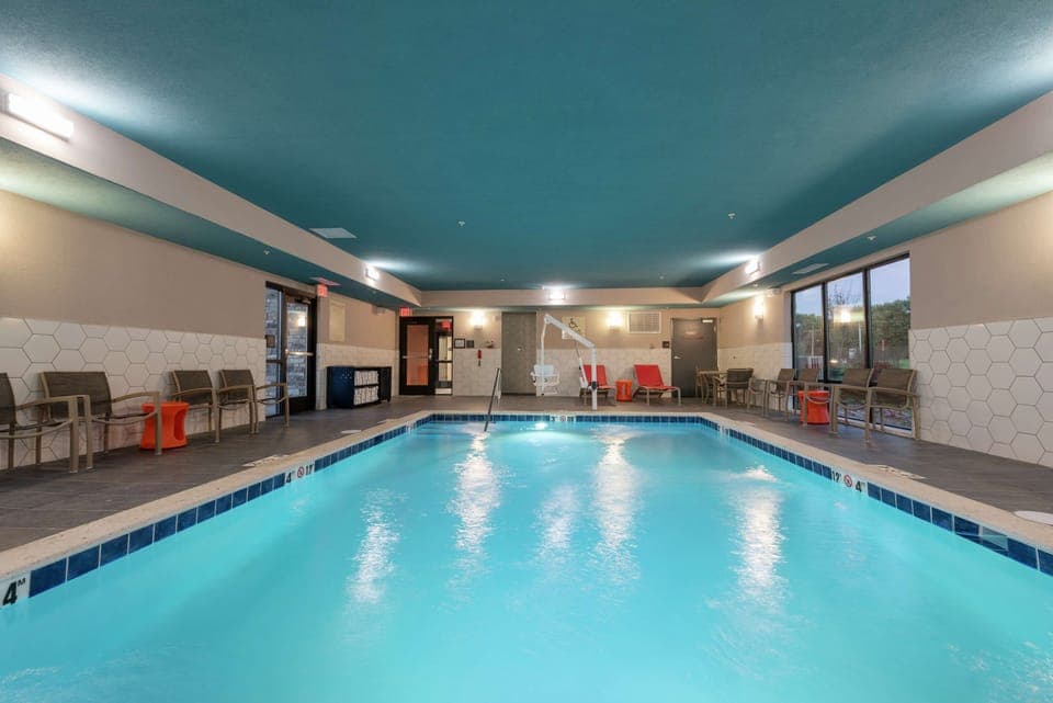 Indoor pool, open 9:00 AM to 10:00 PM, sun loungers