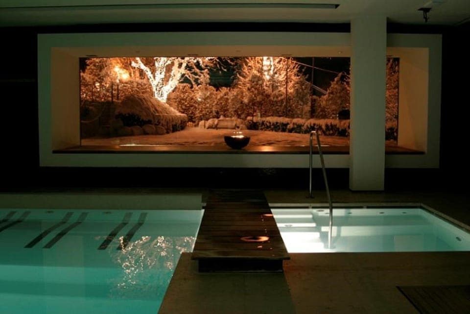 Couples treatment rooms, sauna, hot tub, steam room, Turkish bath
