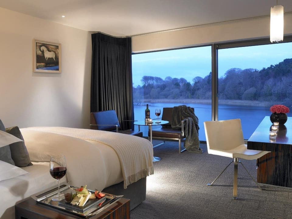 1 bedroom, in-room safe, desk, iron/ironing board