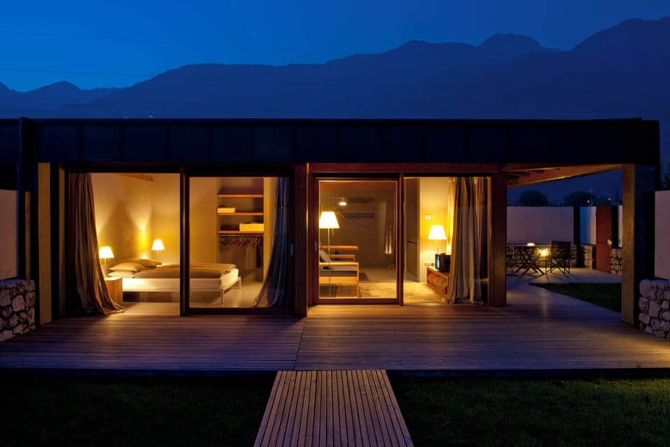 Superior Suite, Corner (4) | 1 bedroom, minibar, in-room safe, desk