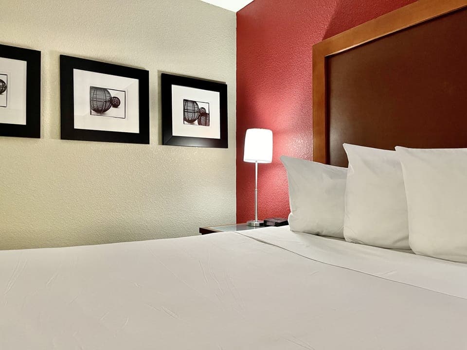 Desk, blackout drapes, iron/ironing board, free WiFi