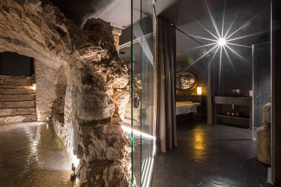 Body treatments, hot stone massages, deep-tissue massages, facials