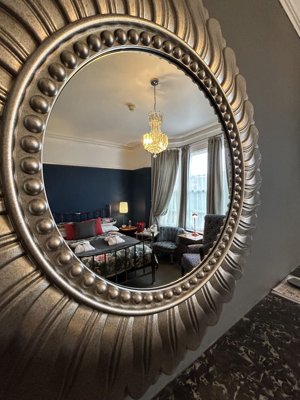 Room, 1 King Bed | Hypo-allergenic bedding, desk, blackout drapes, free WiFi