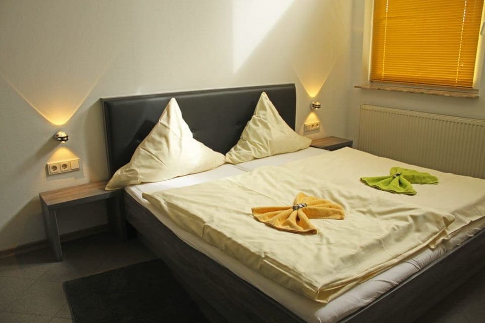 Apartment | 1 bedroom, desk, rollaway beds, free WiFi